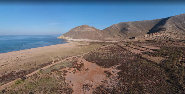 Playa el Playazo de Rodalquilar